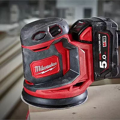Milwaukee M18™ 125 mm орбитална брусалка Milwaukee M18™ 125 mm орбитална брусалка